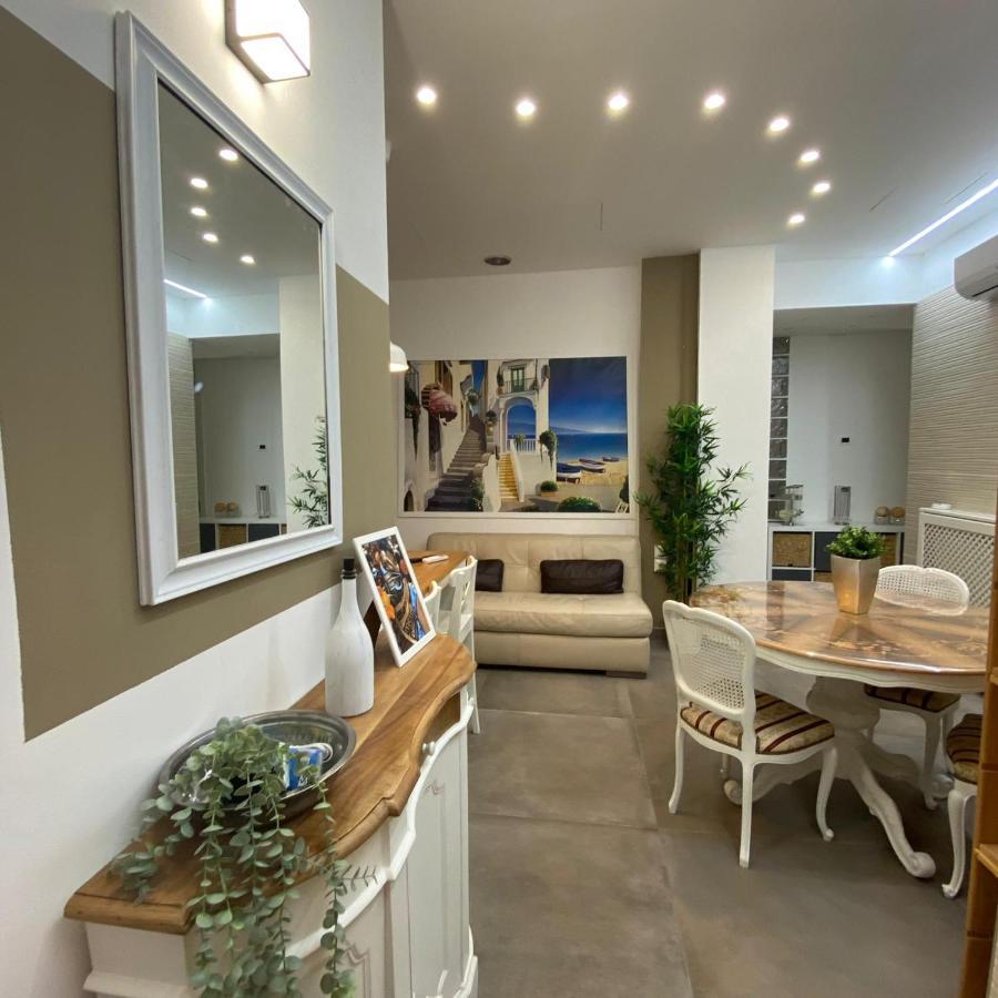 Apartamento Tuscolo Metro A House